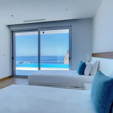 Blue Horizon By Lovelystay Villa *