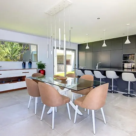 Blue Horizon By Lovelystay Tabua (Madeira)