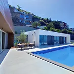 Blue Horizon By Lovelystay Villa Tabua (Madeira)