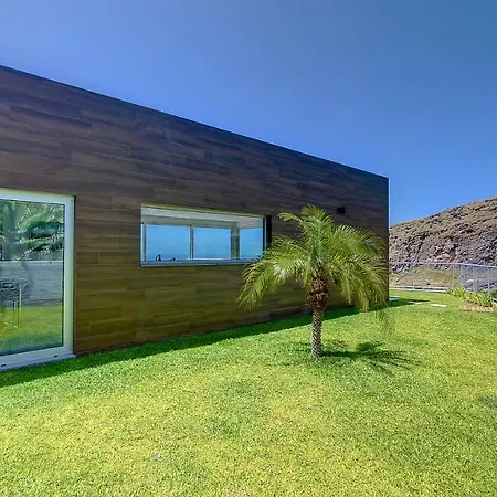 Blue Horizon - Panoramic Sea View By Ls
