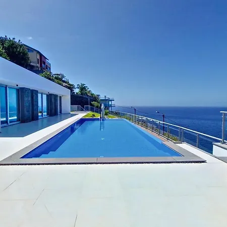 Blue Horizon - Panoramic Sea View By Ls