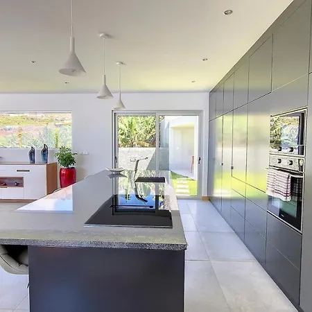 Blue Horizon By Lovelystay Вилла Tabua (Madeira)