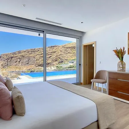 Blue Horizon - Panoramic Sea View By Ls * Tabua (Madeira)