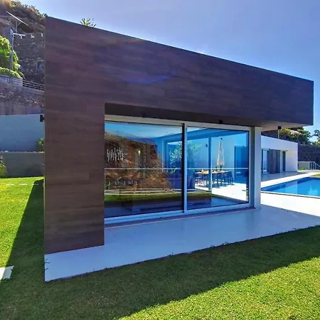 Villa Blue Horizon By Lovelystay