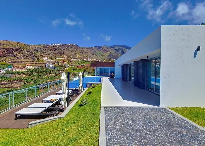 Blue Horizon By Lovelystay Villa Tabua (Madeira)
