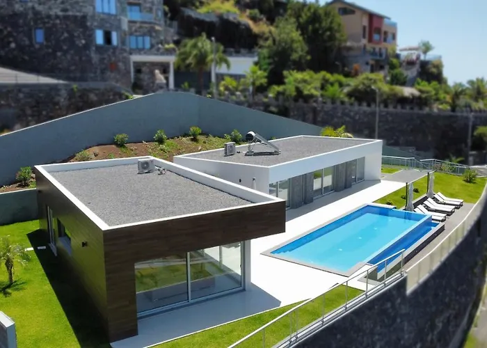 Blue Horizon By Lovelystay Vila Tabua (Madeira)