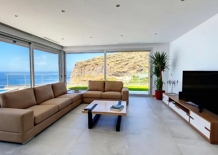 Blue Horizon By Lovelystay Villa Tabua (Madeira)