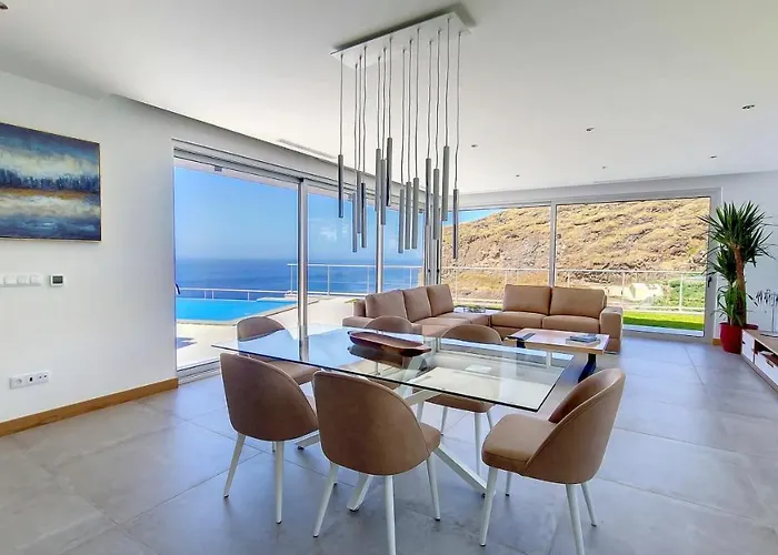 Blue Horizon By Lovelystay * Tabua (Madeira)