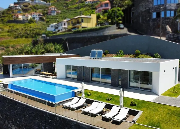 Blue Horizon By Lovelystay * Tabua (Madeira)